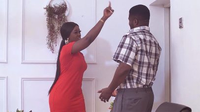 Elle l’a insulté parce qu’il avait l’air pauvre sait pas il est le PDG déguisé pour trouver l’amour